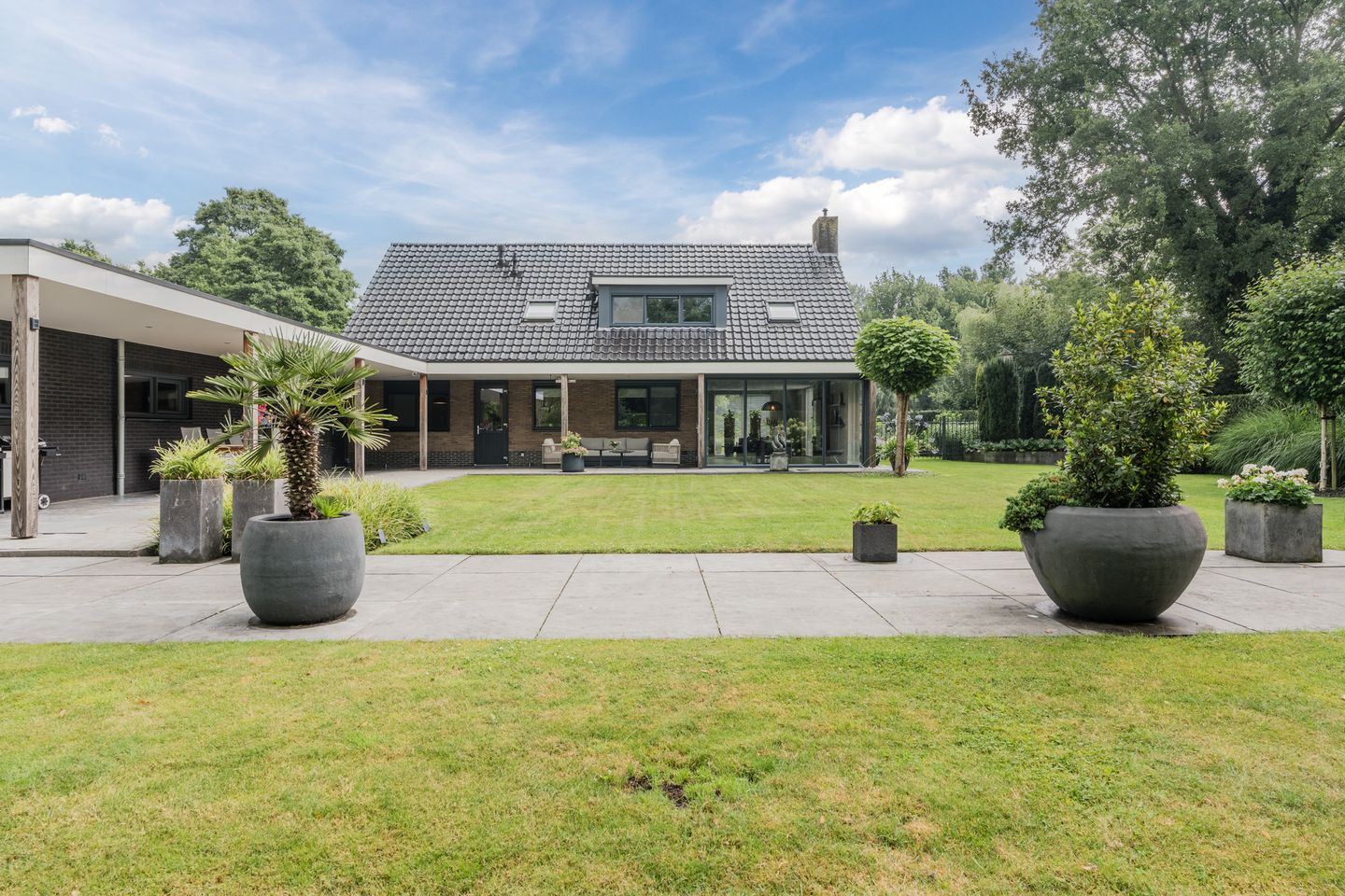 Foto 1 van Berkenlaan 10