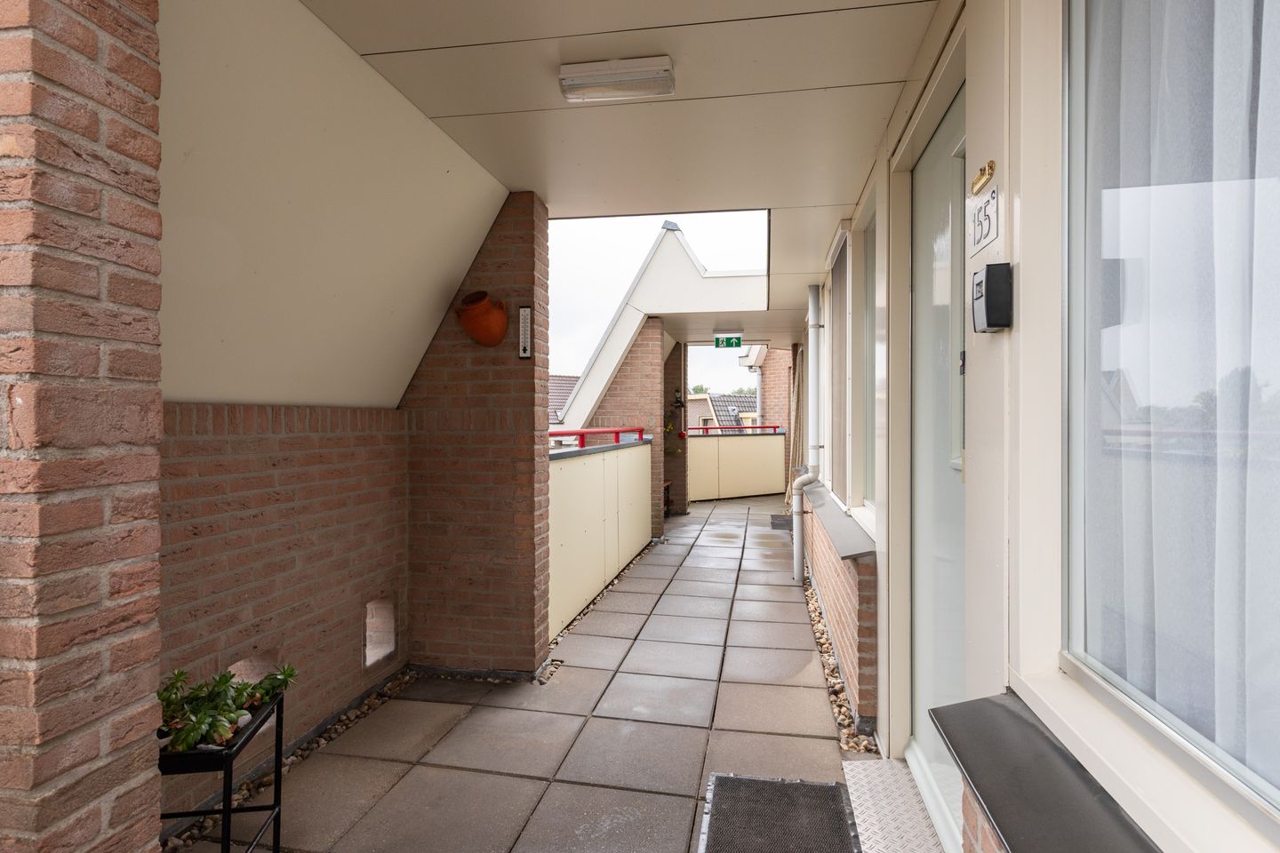 Photo 19 of Hoofdstraat 155-S