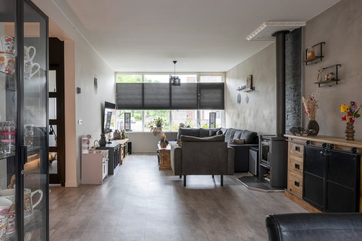 Photo 6 of Twijnstop 37