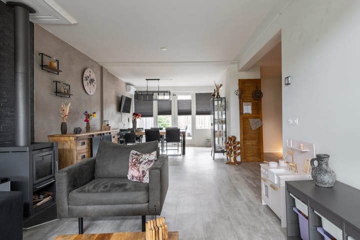 Photo 8 of Twijnstop 37