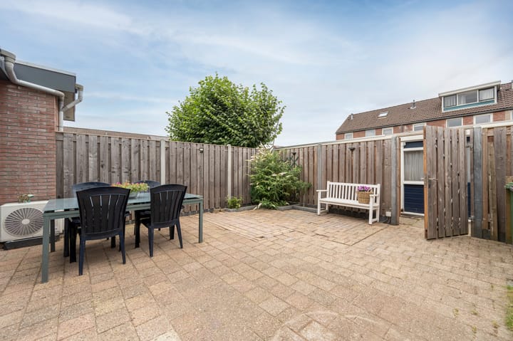 Photo 24 of Twijnstop 37