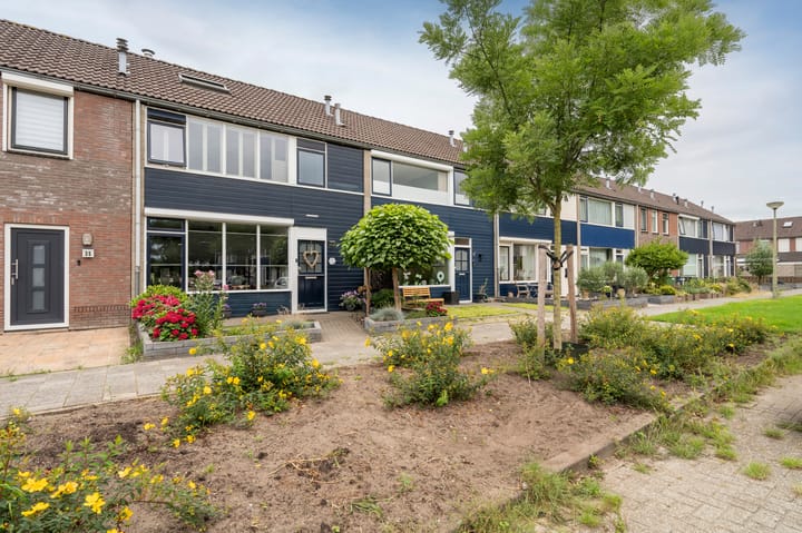 Photo 28 of Twijnstop 37