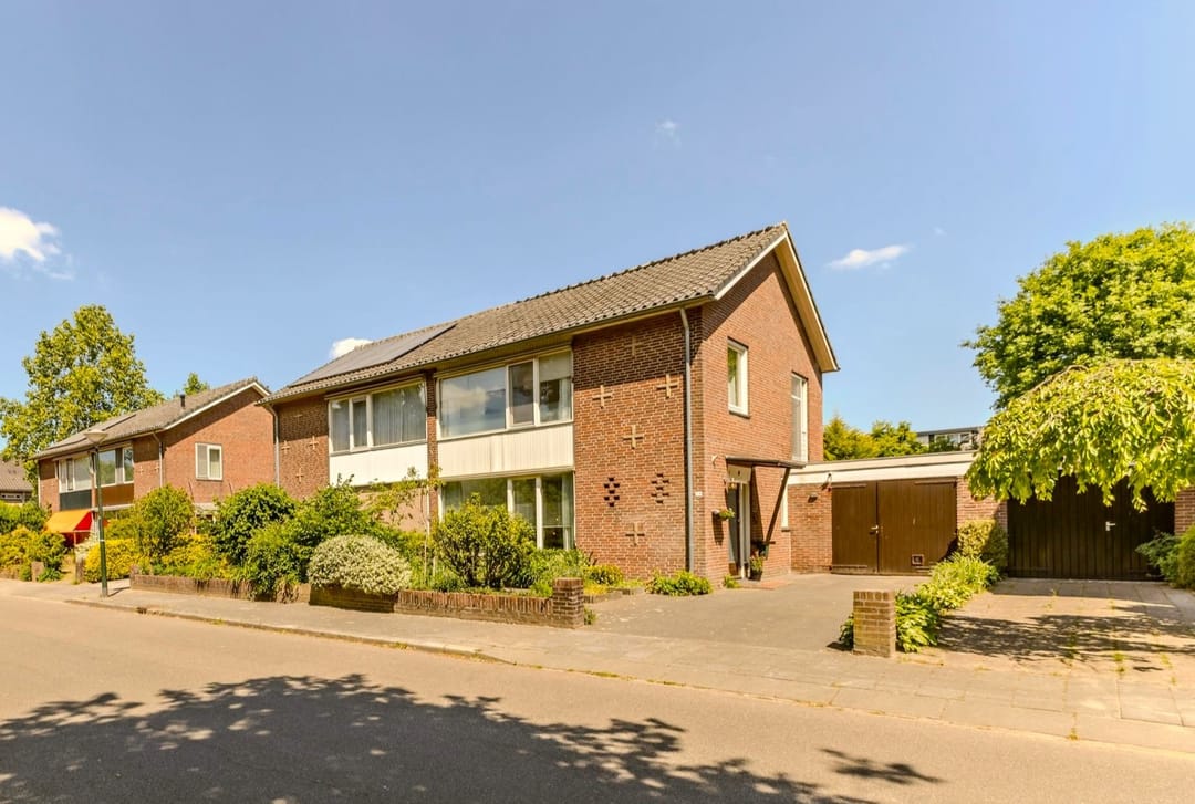 Foto 1 van Evertsenstraat 38