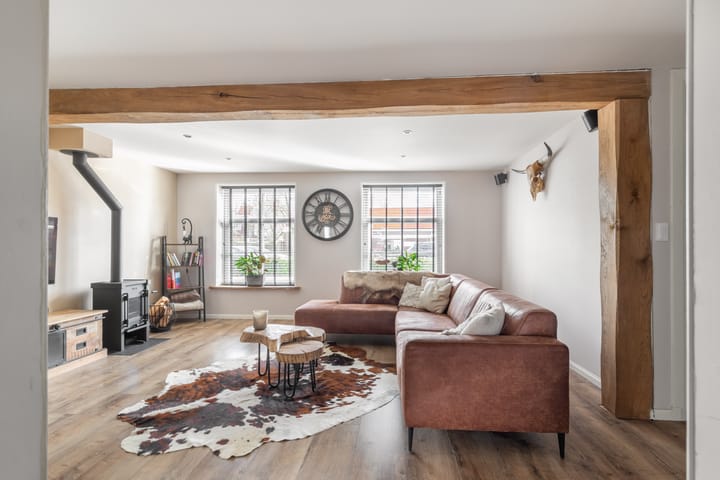 Photo 3 of Julianaweg 17