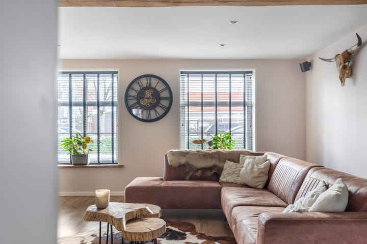 Photo 5 of Julianaweg 17