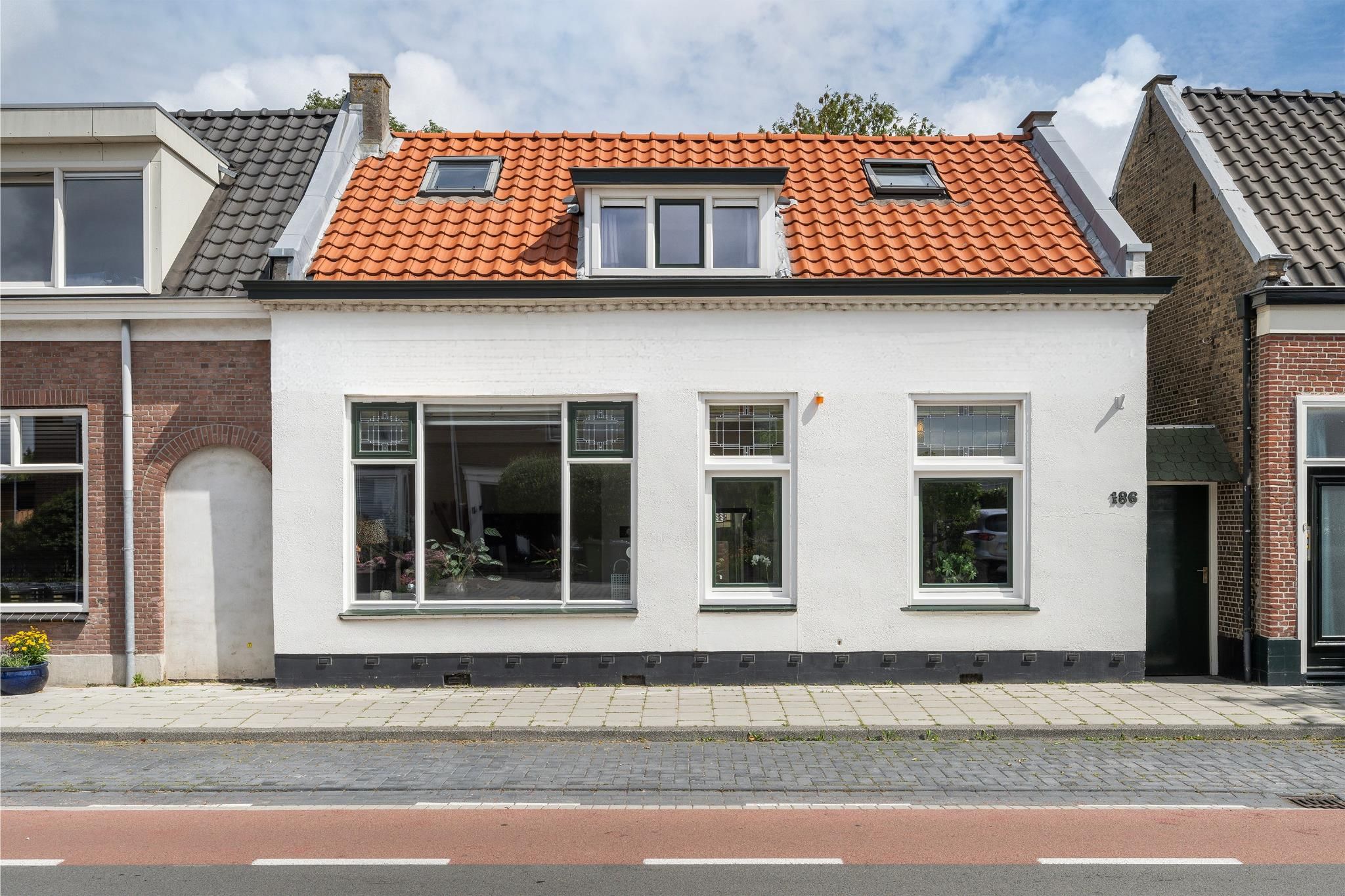 Naaldwijkseweg, 186, 's-Gravenzande, 2691RM, Zuid-Holland, Nederland 186