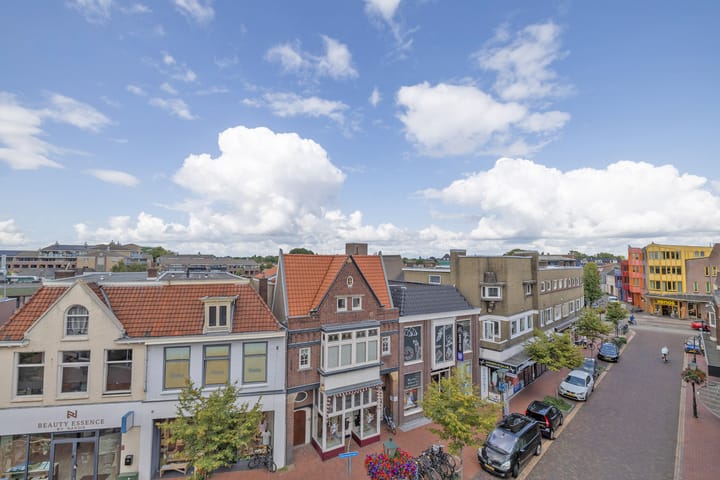 Photo 13 of Havenstraat 150