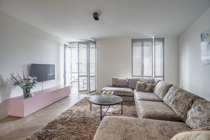 Foto 18 van Koningsplein 305