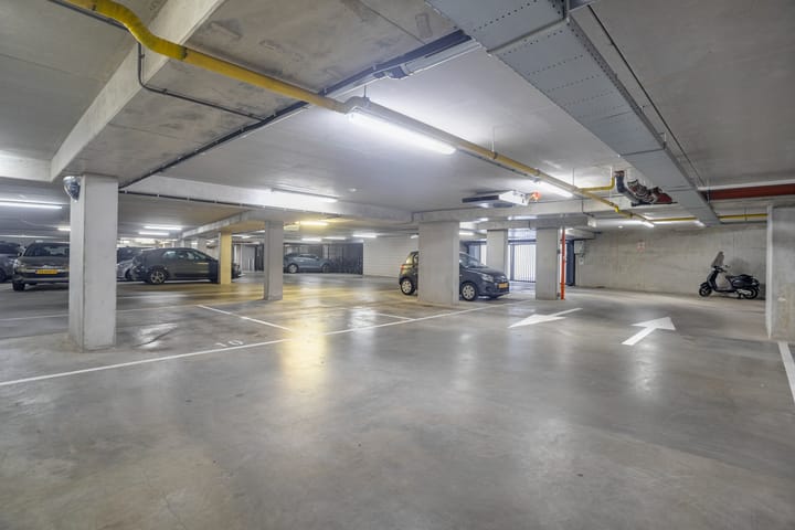 Foto 29 van Koningsplein 305