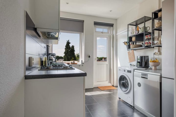 Foto 14 van Adelaarslaan 138