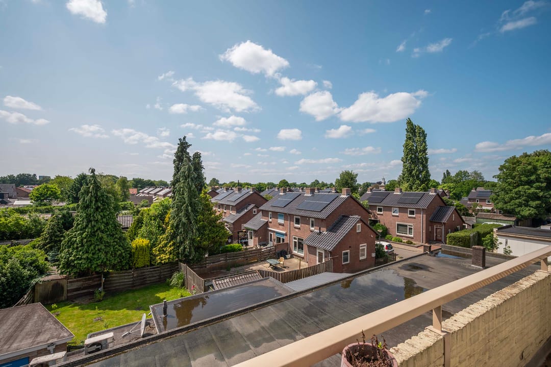 Foto 17 van Adelaarslaan 138