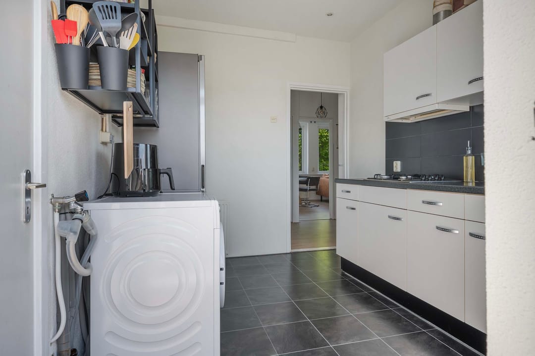 Foto 13 van Adelaarslaan 138