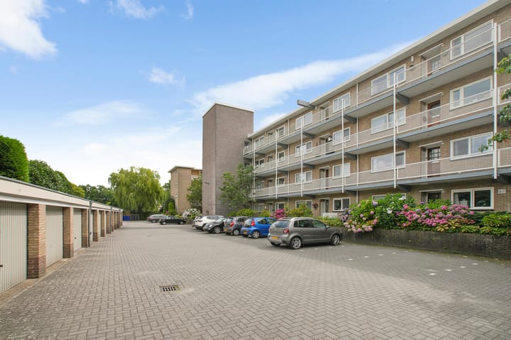 Foto 25 van Stationsweg 68