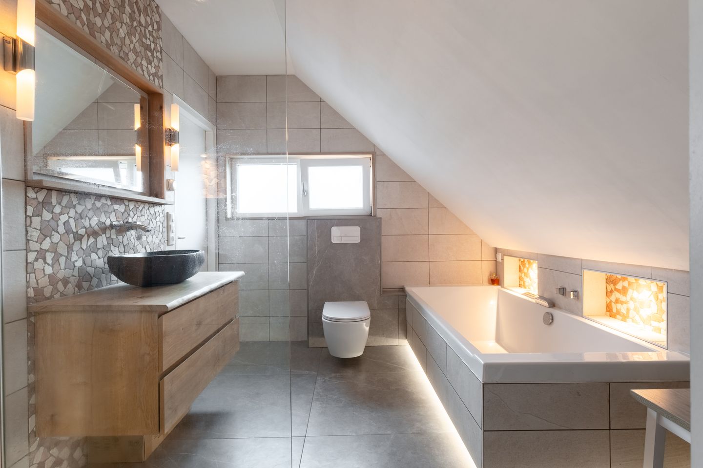 Foto 5 van van Aylvaweg 62