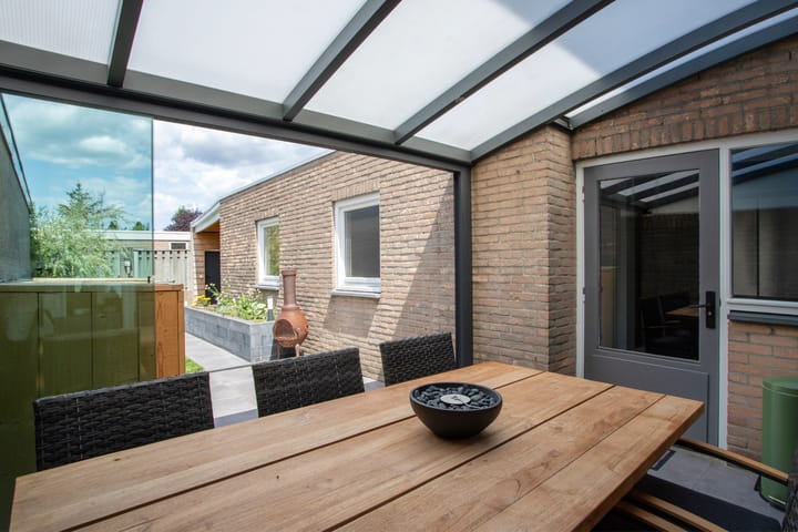 Foto 26 van Midakker 12