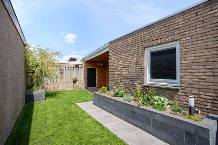 Foto 29 van Midakker 12