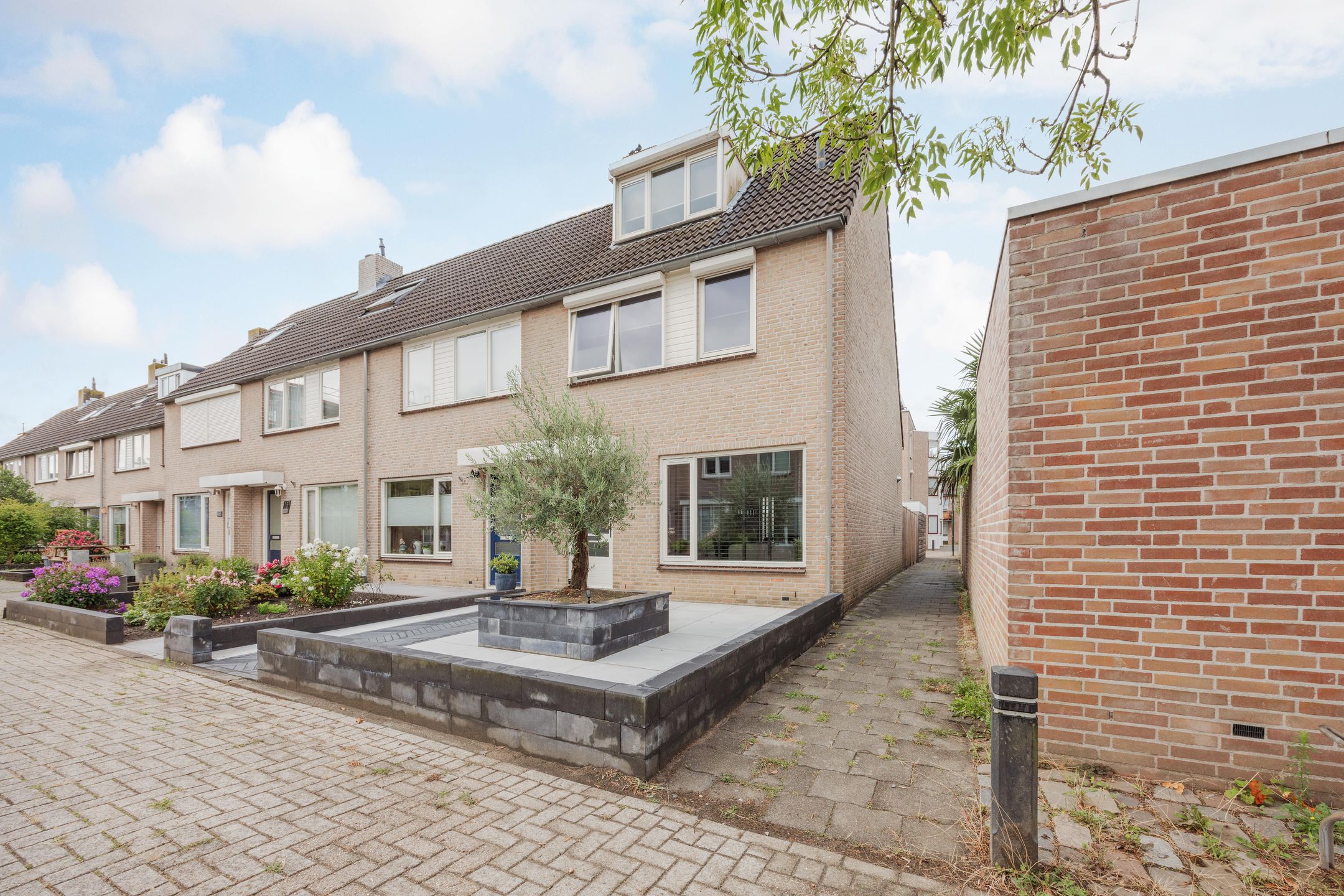 Photo 12 of de Roef 19