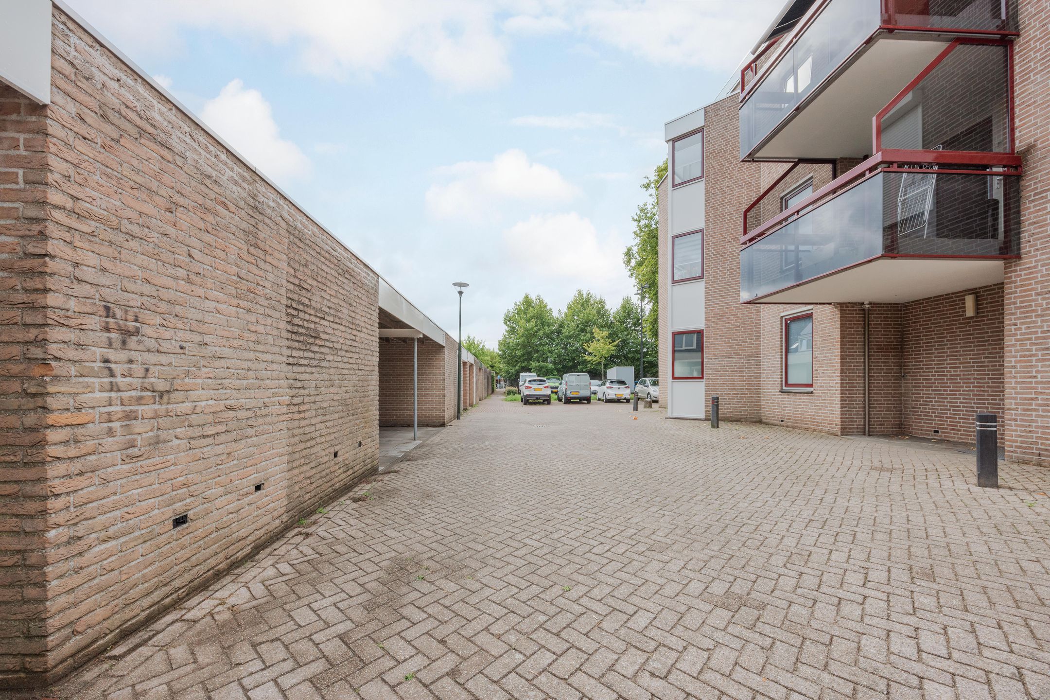 Photo 15 of de Roef 19