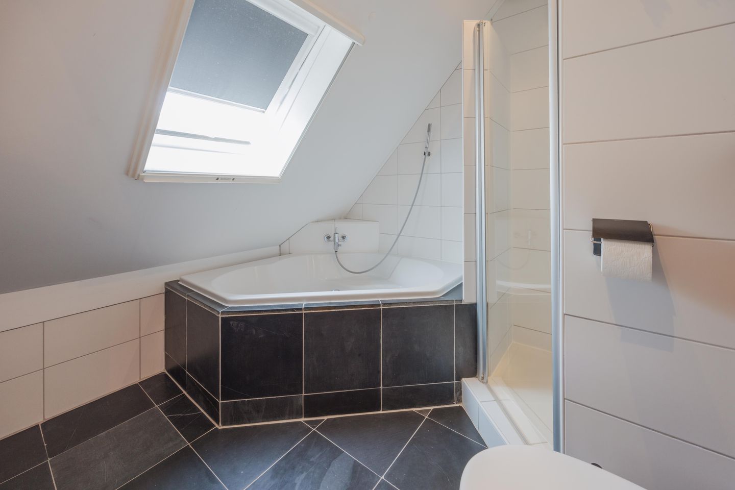 Photo 44 of de Roef 19