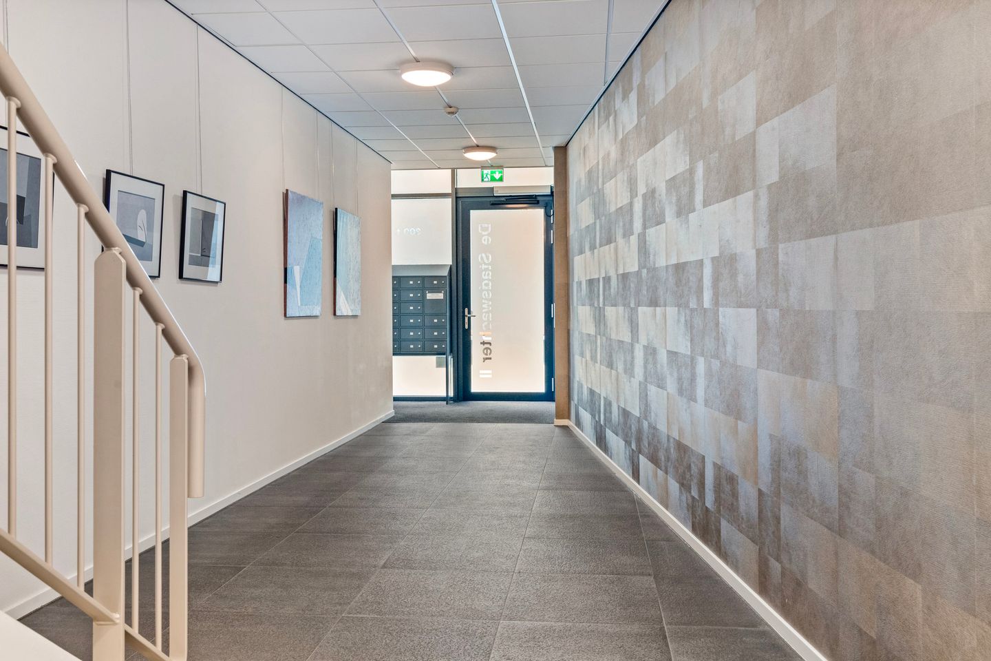 Photo 4 of Koningsplein 300