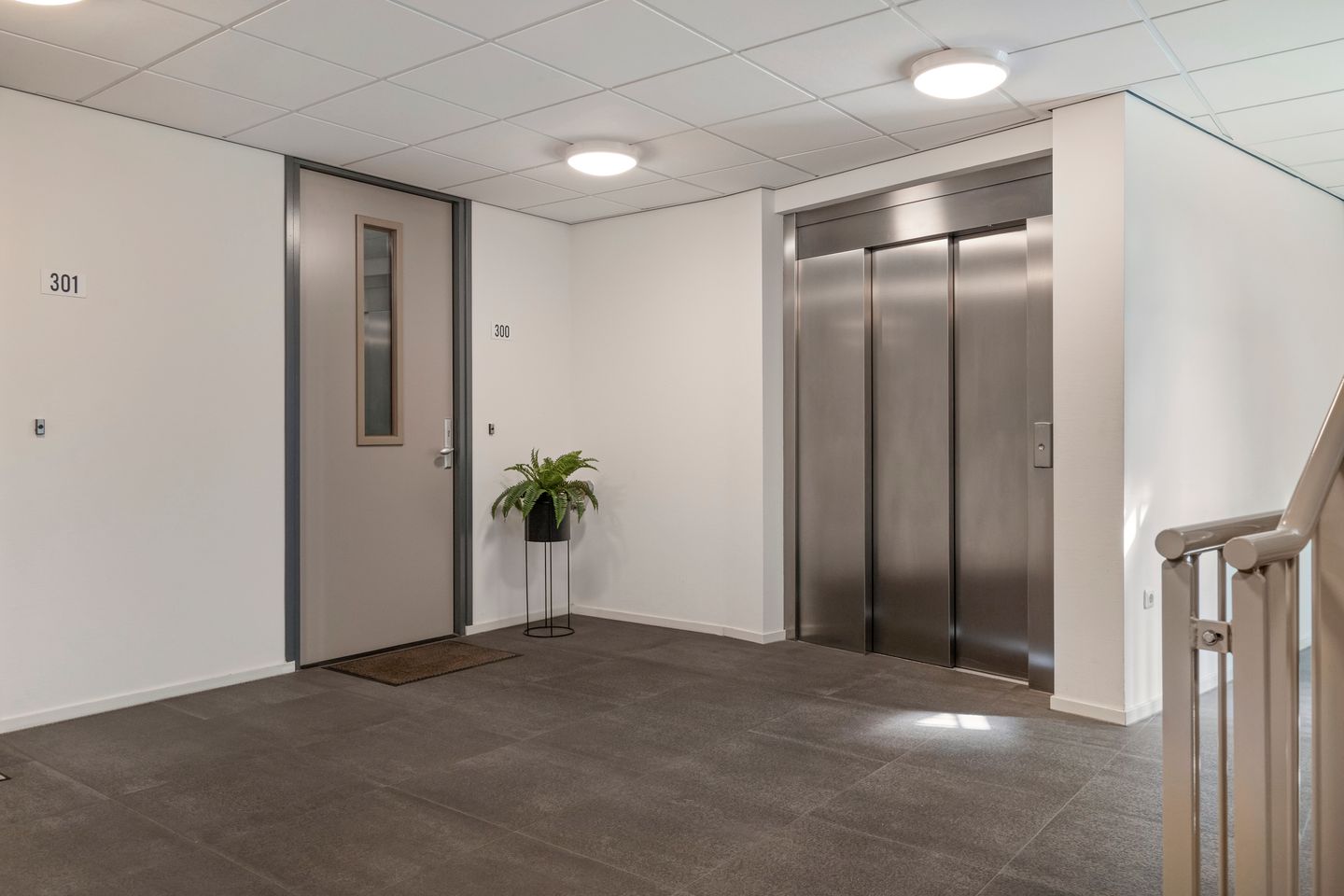 Photo 5 of Koningsplein 300