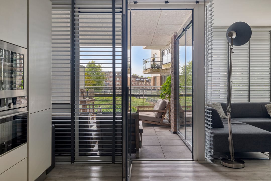 Photo 22 of Koningsplein 300