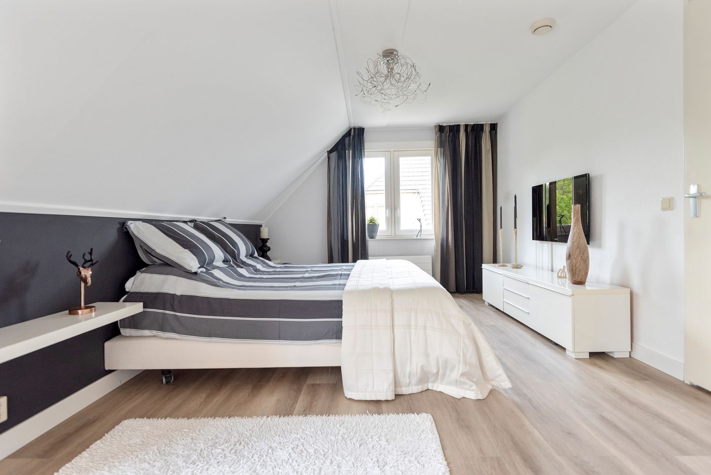 Foto 29 van Jean-Louis Pisuisselaan 59