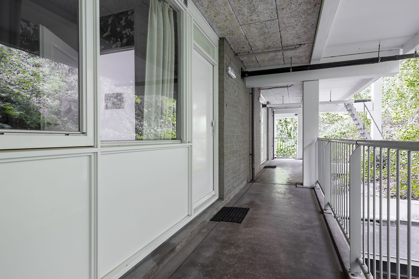 Foto 4 van van Ogtropweg 30