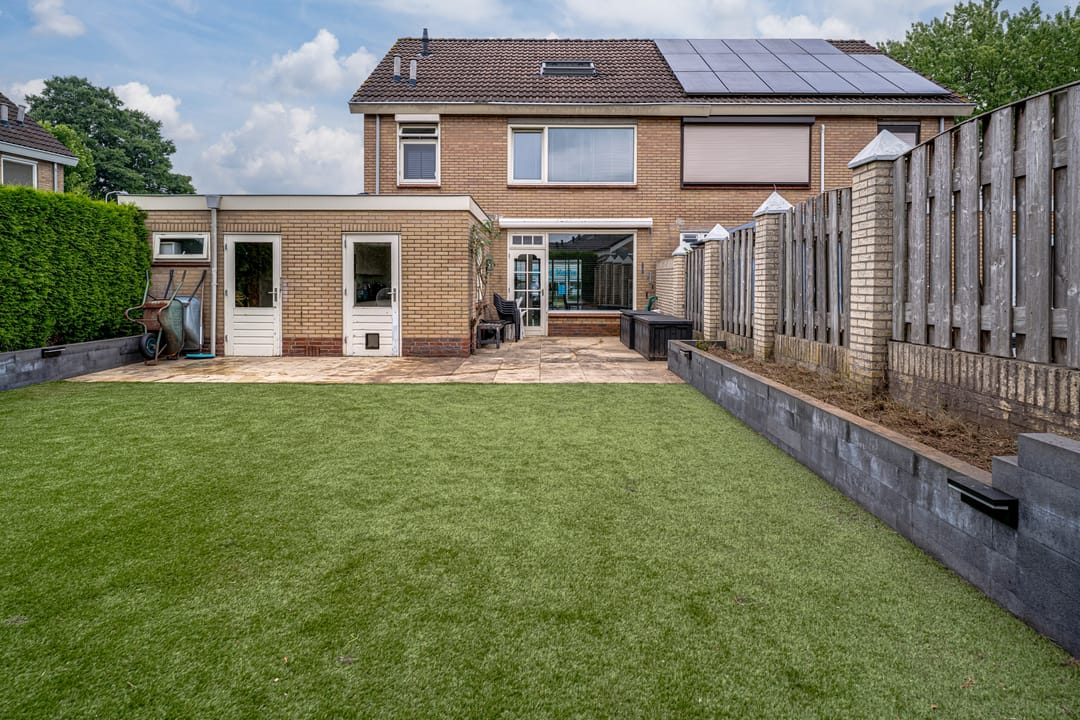 Photo 2 of Tulpenstraat 2