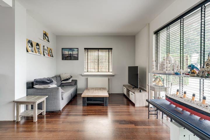 Photo 11 of Tulpenstraat 2