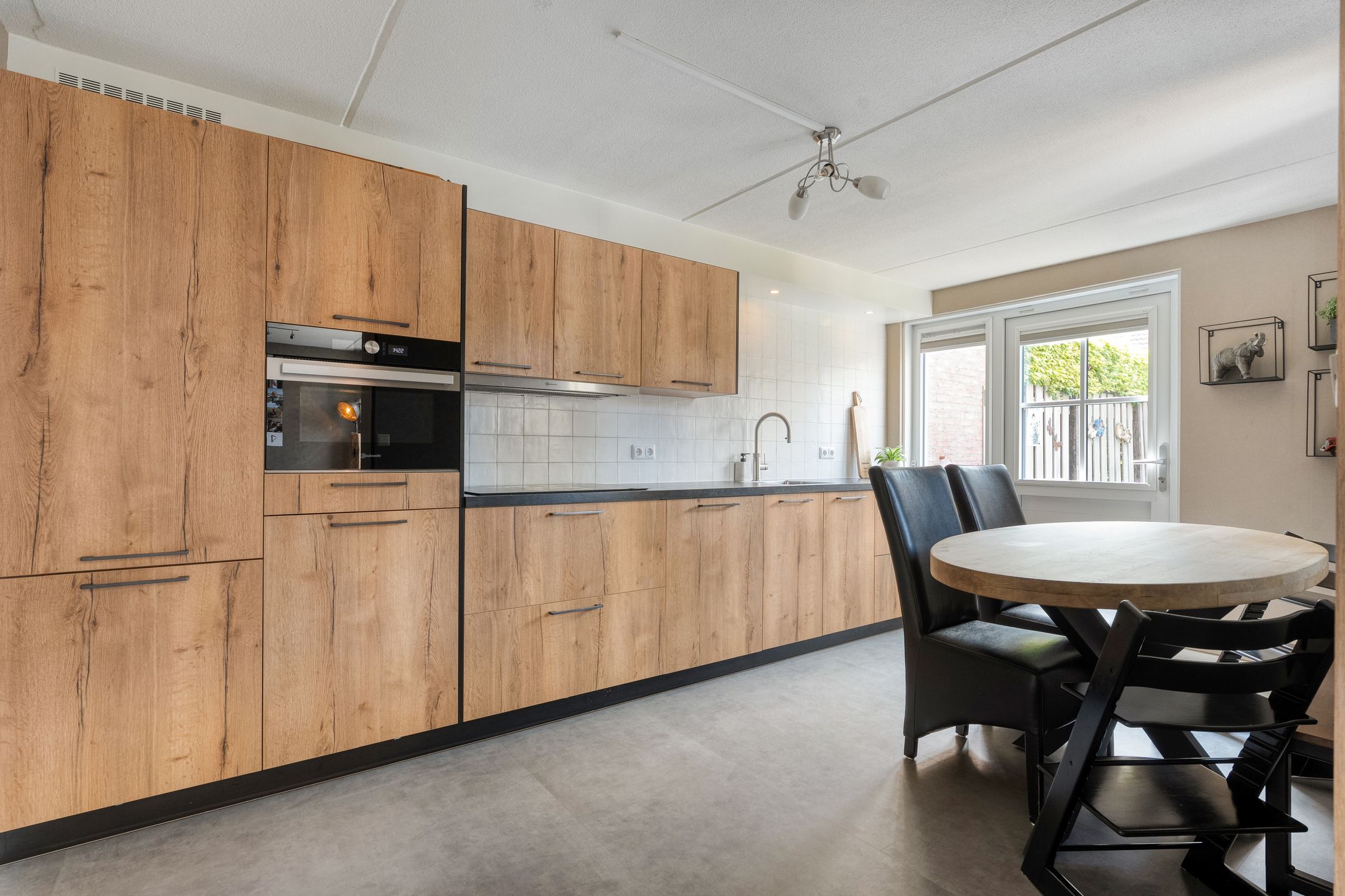 Foto 12 van Weegbree 39