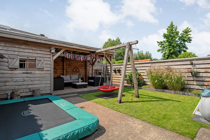 Foto 4 van Weegbree 39