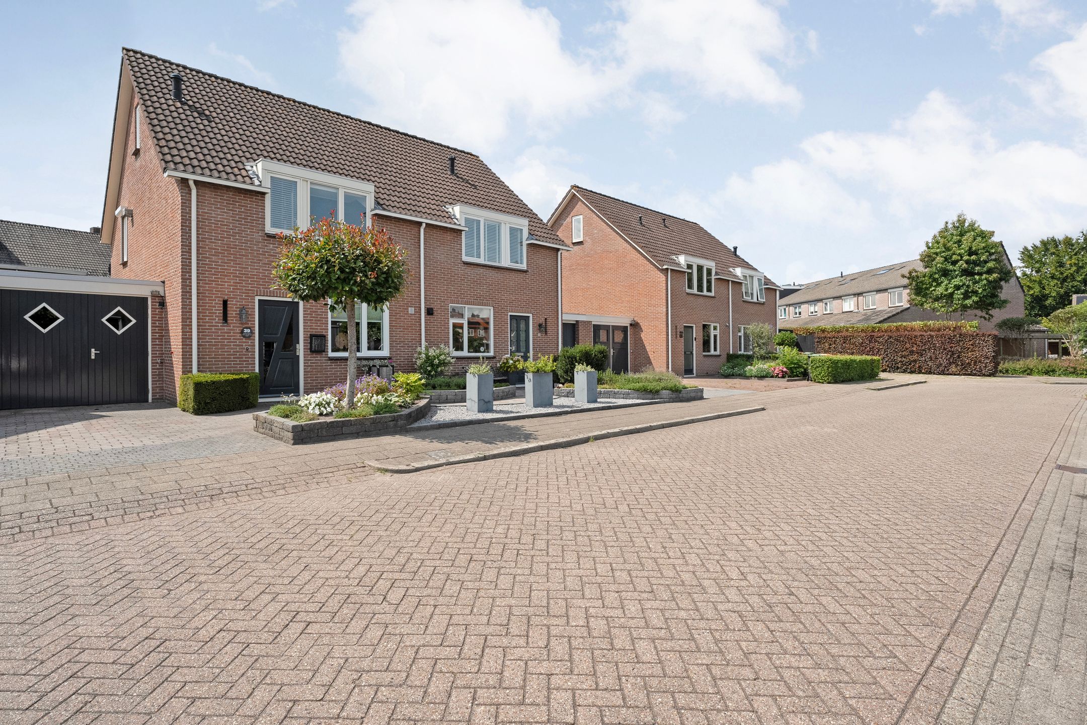 Foto 36 van Weegbree 39