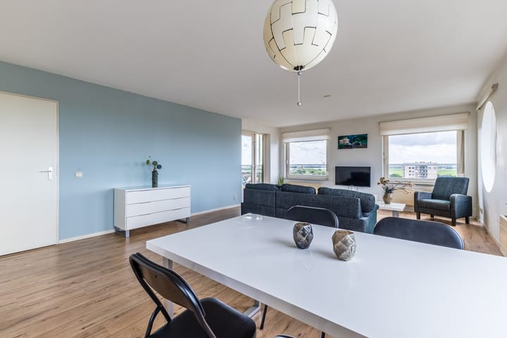 Foto 12 van Prelude 63