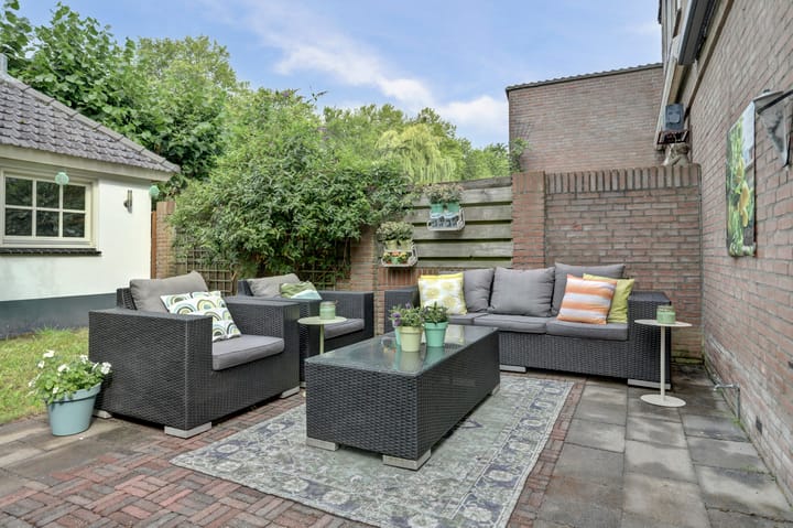 Photo 5 of Van Deelenstraat 106