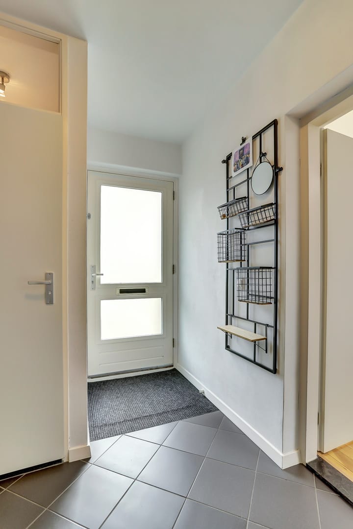 Photo 6 of Van Deelenstraat 106