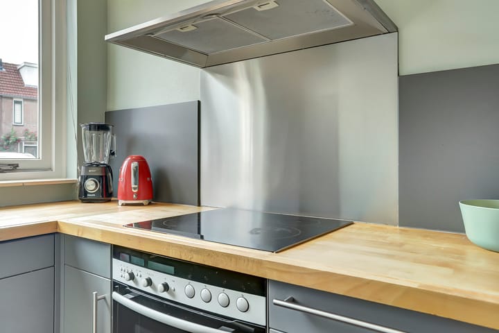 Photo 15 of Van Deelenstraat 106