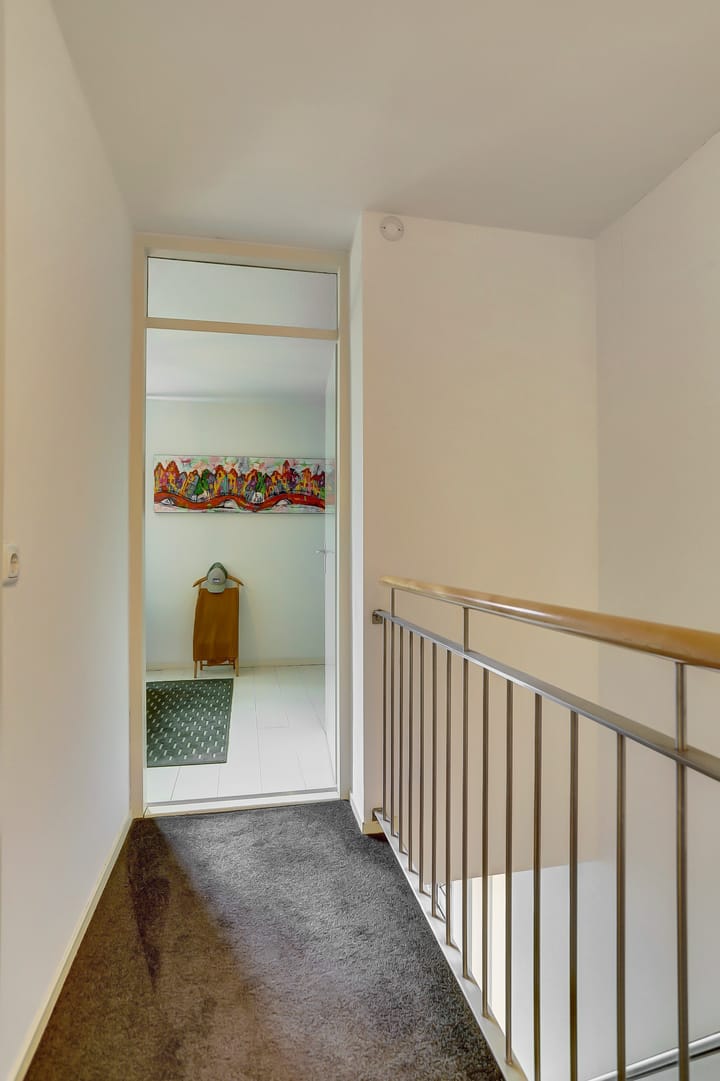 Photo 18 of Van Deelenstraat 106