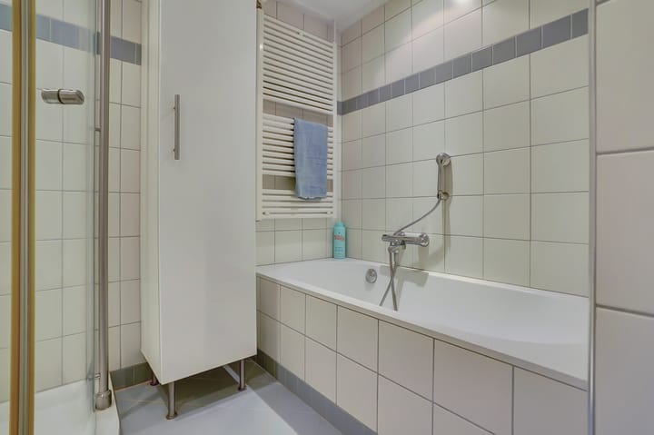 Photo 25 of Van Deelenstraat 106