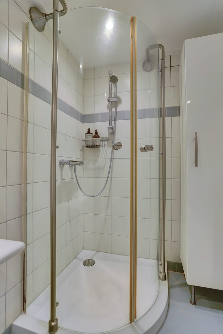 Photo 27 of Van Deelenstraat 106