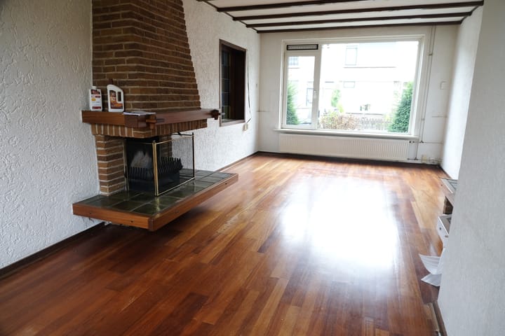 Photo 3 of Koningin Emmastraat 7