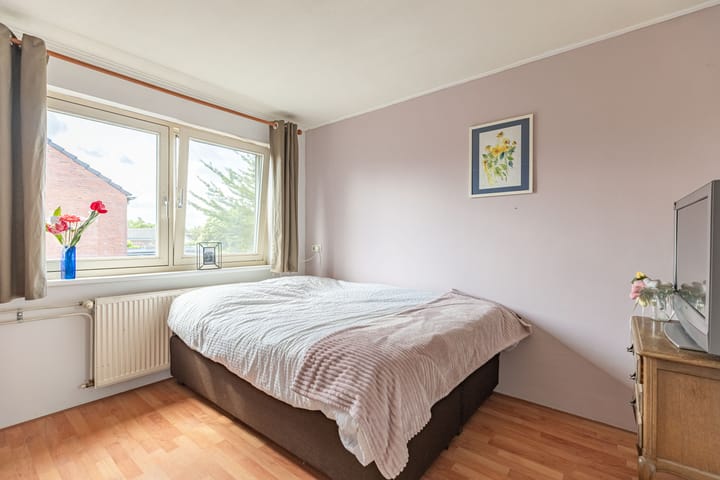 Foto 25 van Dahliastraat 35