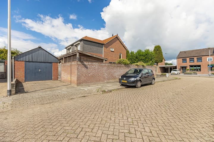 Foto 28 van Dahliastraat 35