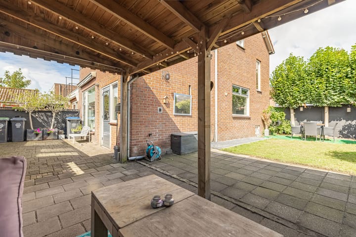 Foto 29 van Dahliastraat 35