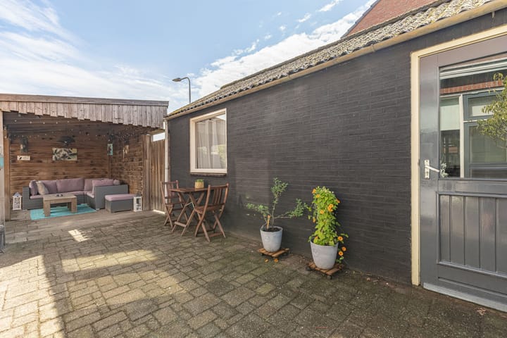 Foto 38 van Dahliastraat 35