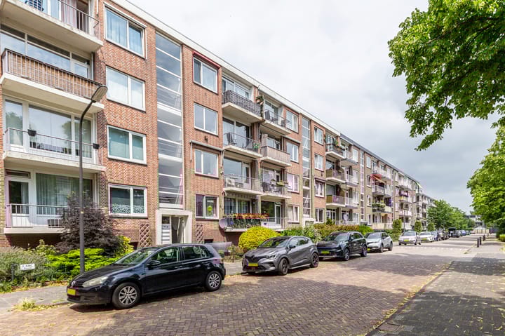 Foto 26 van G.A. Brederolaan 61-C