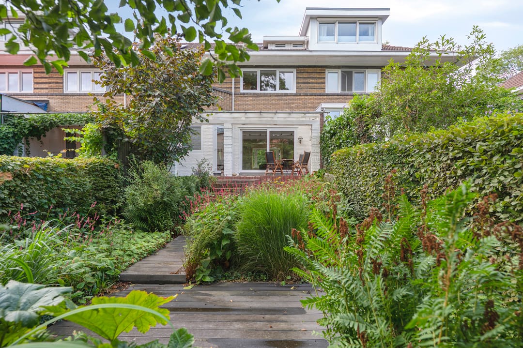 Photo 2 of Emmastraat 5