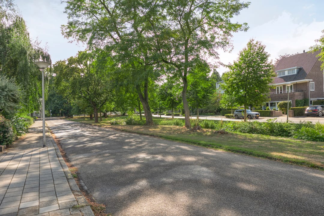 Photo 8 of Emmastraat 5