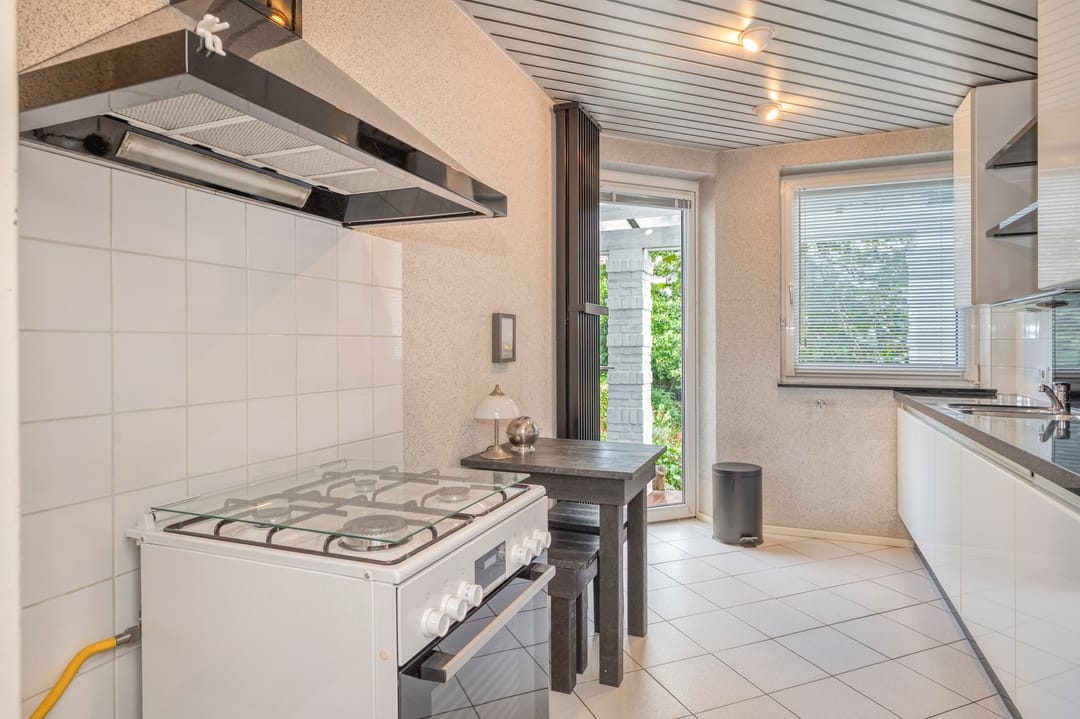 Photo 23 of Emmastraat 5