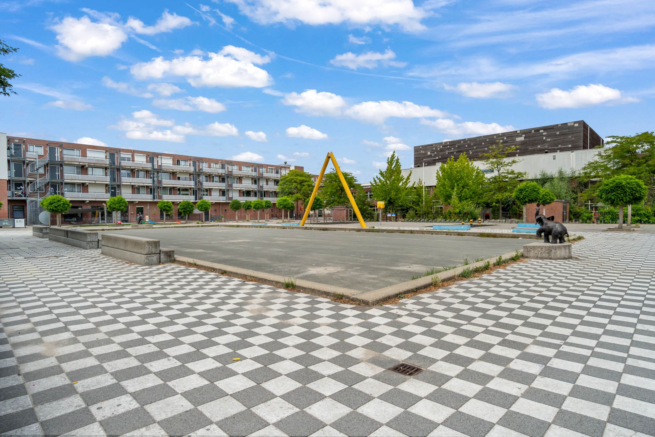 Foto 30 van Tiranastraat 40